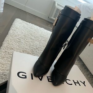 Givenchy shark lock boots. New season.
